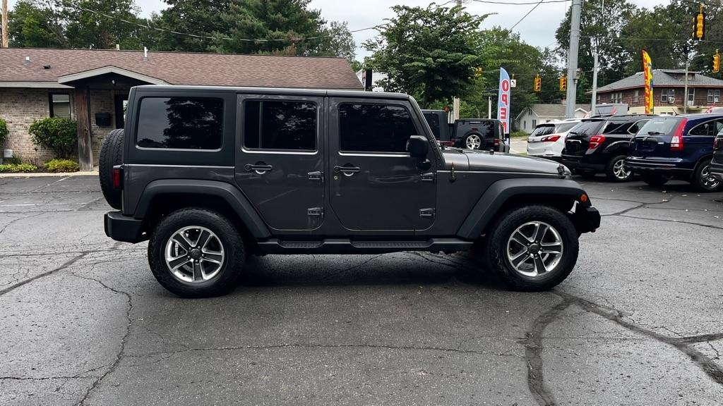 Jeep Wrangler Unlimited Sport 4WD 2014