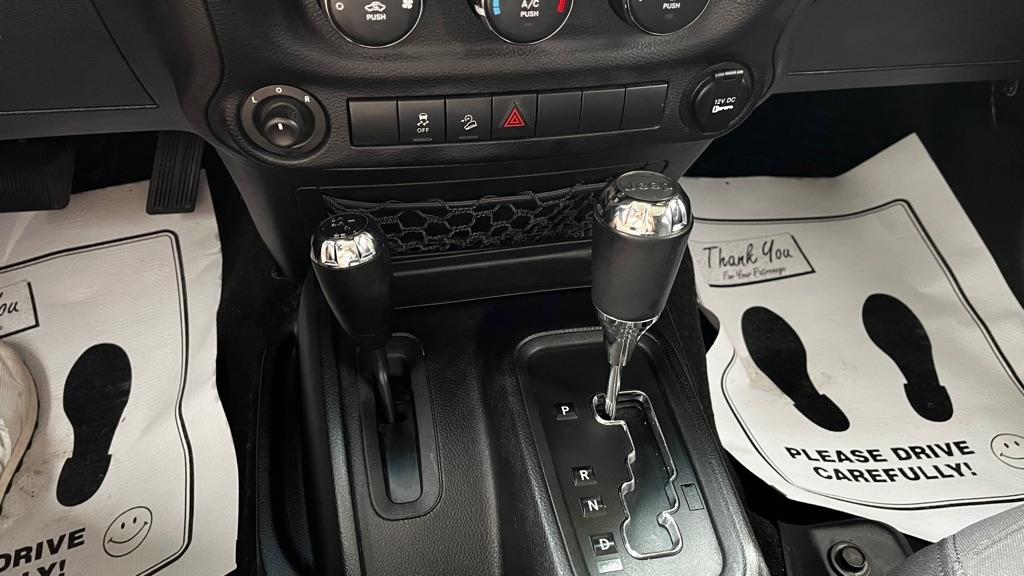 Jeep Wrangler Unlimited Sport 4WD 2014