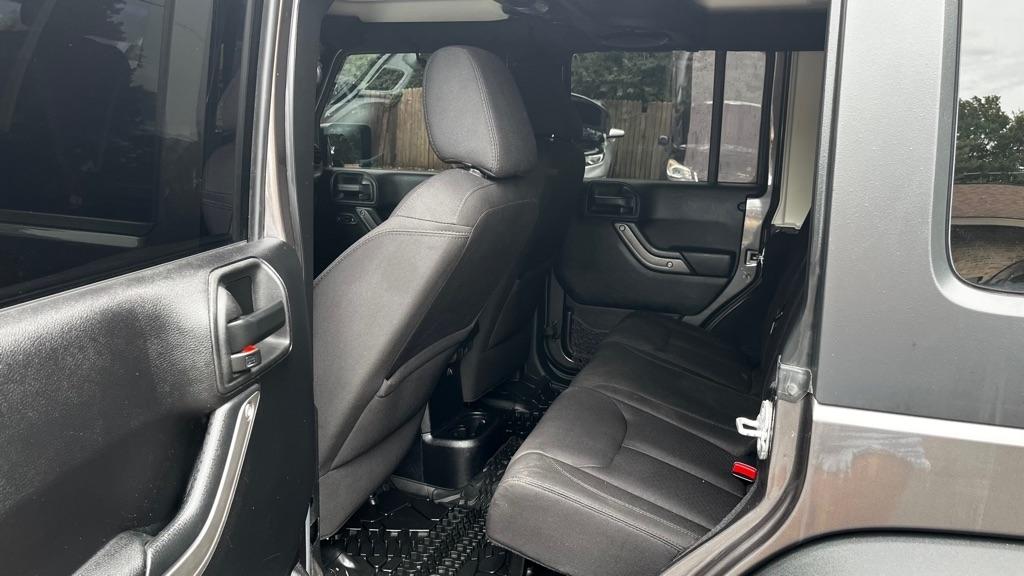 Jeep Wrangler Unlimited Sport 4WD 2014