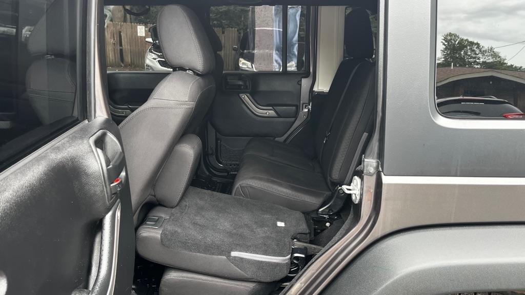 Jeep Wrangler Unlimited Sport 4WD 2014
