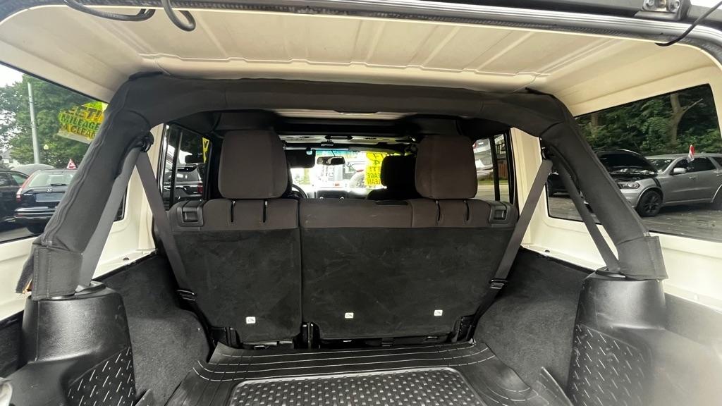 Jeep Wrangler Unlimited Sport 4WD 2014
