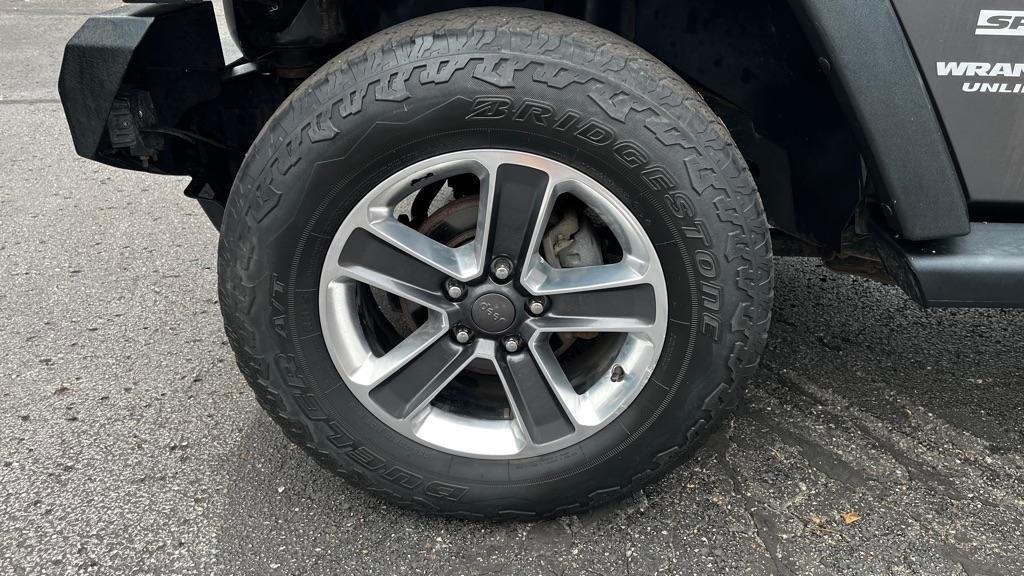 Jeep Wrangler Unlimited Sport 4WD 2014