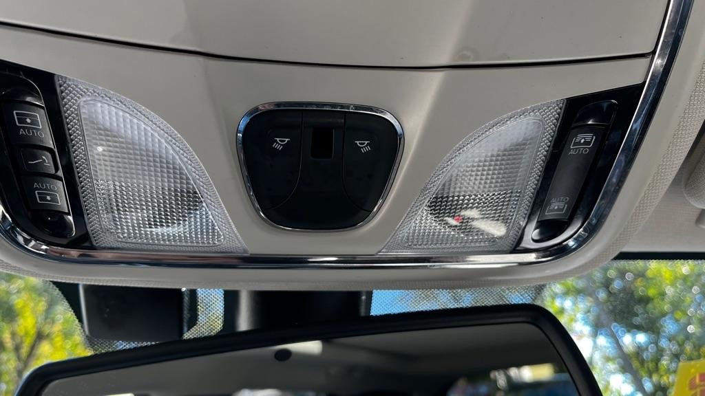 Jeep Cherokee Overland 4WD 2018