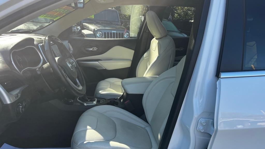 Jeep Cherokee Overland 4WD 2018