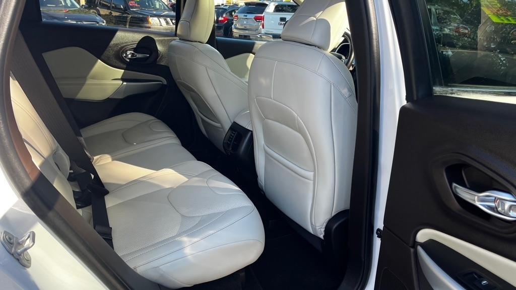 Jeep Cherokee Overland 4WD 2018