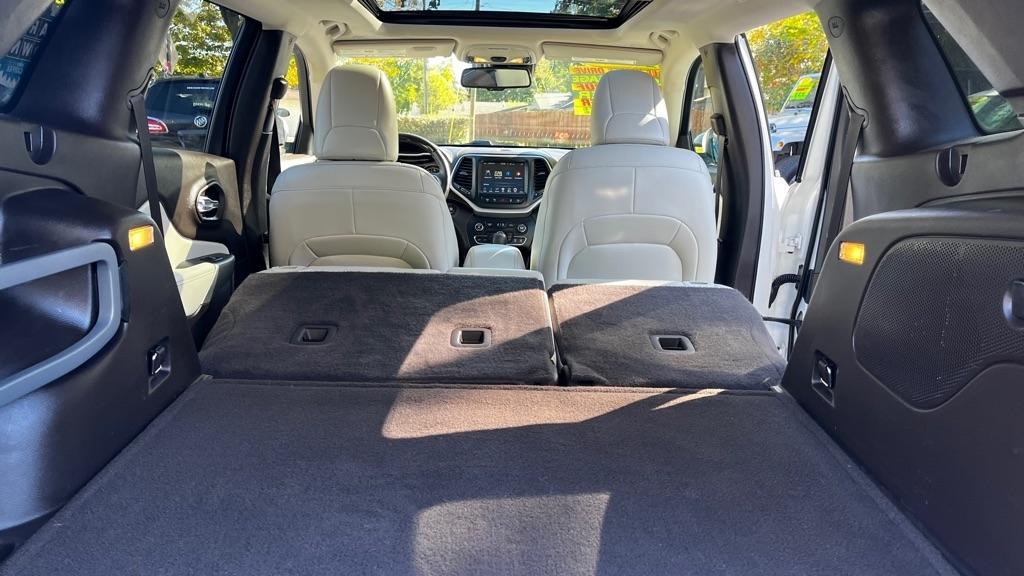 Jeep Cherokee Overland 4WD 2018