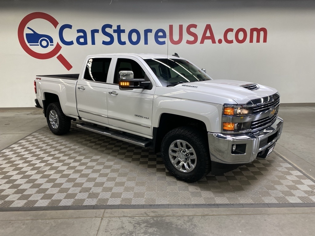 2019 Chevrolet Silverado 3500HD LTZ's photo