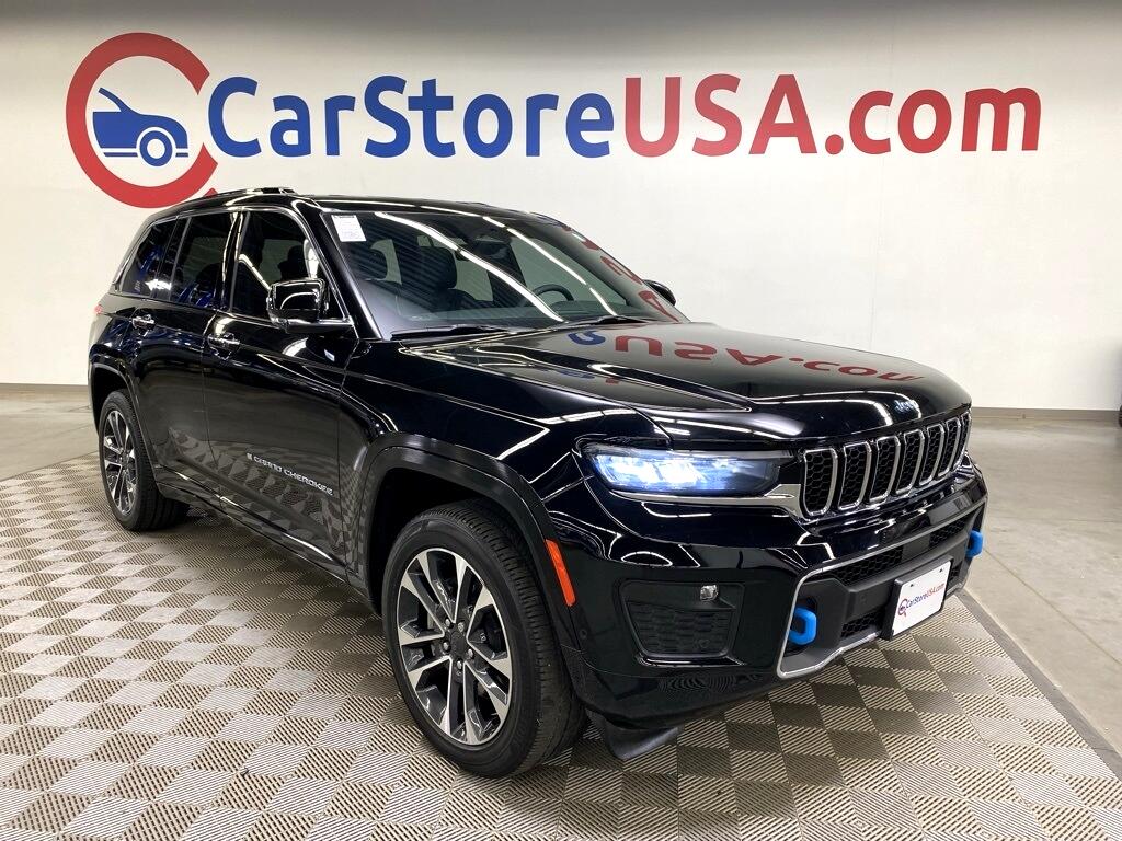 2023 Jeep Grand Cherokee Overland 4xe's photo