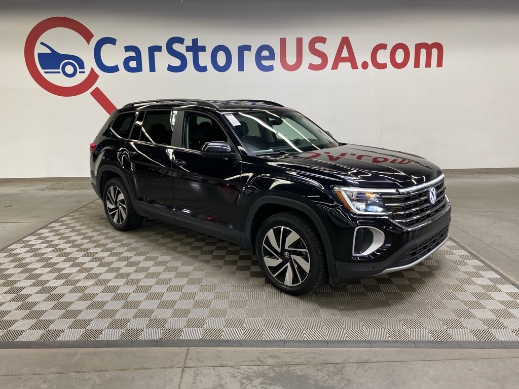 2024 Volkswagen Atlas SE w/Tech's photo