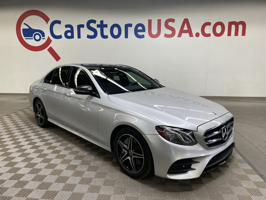 2019 Mercedes-Benz E-Class E300's photo