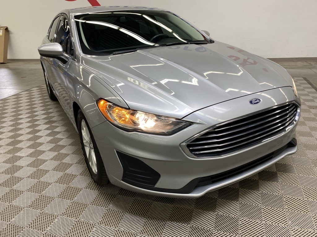 Ford Fusion SE 2020
