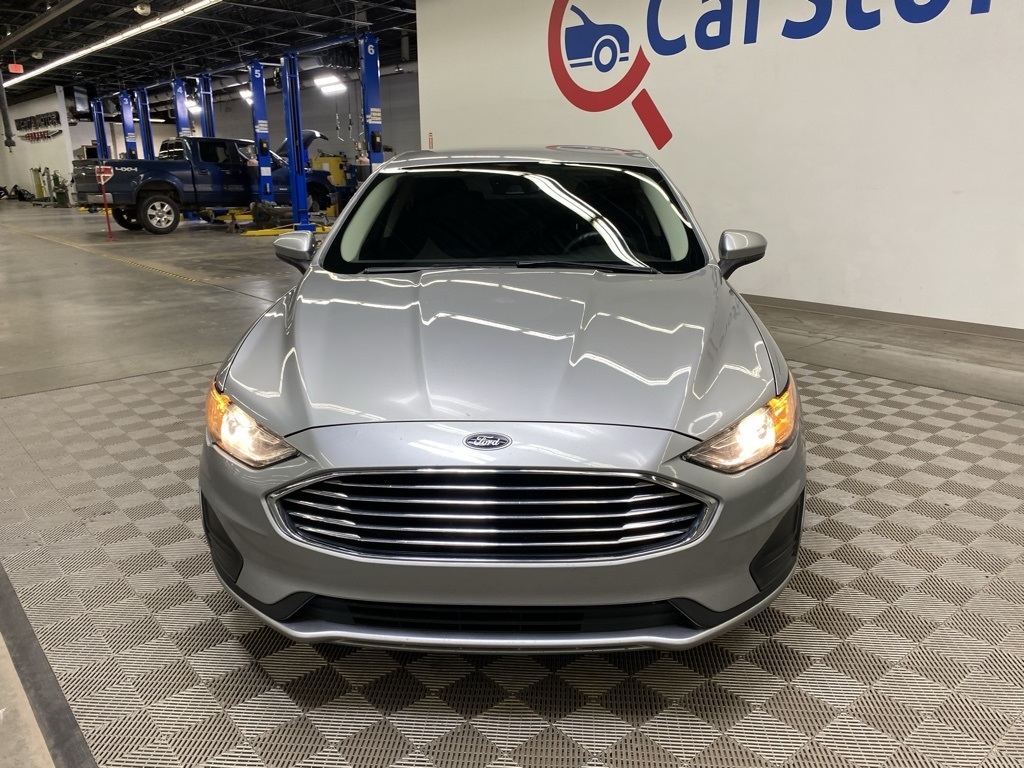Ford Fusion SE 2020