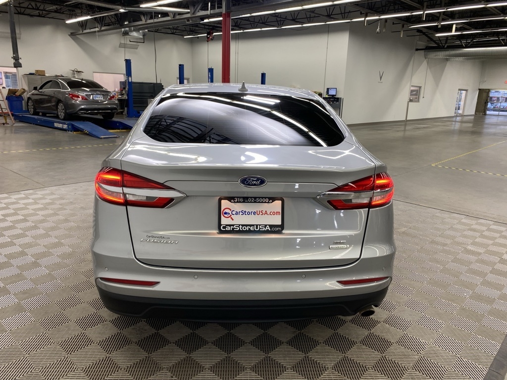 Ford Fusion SE 2020