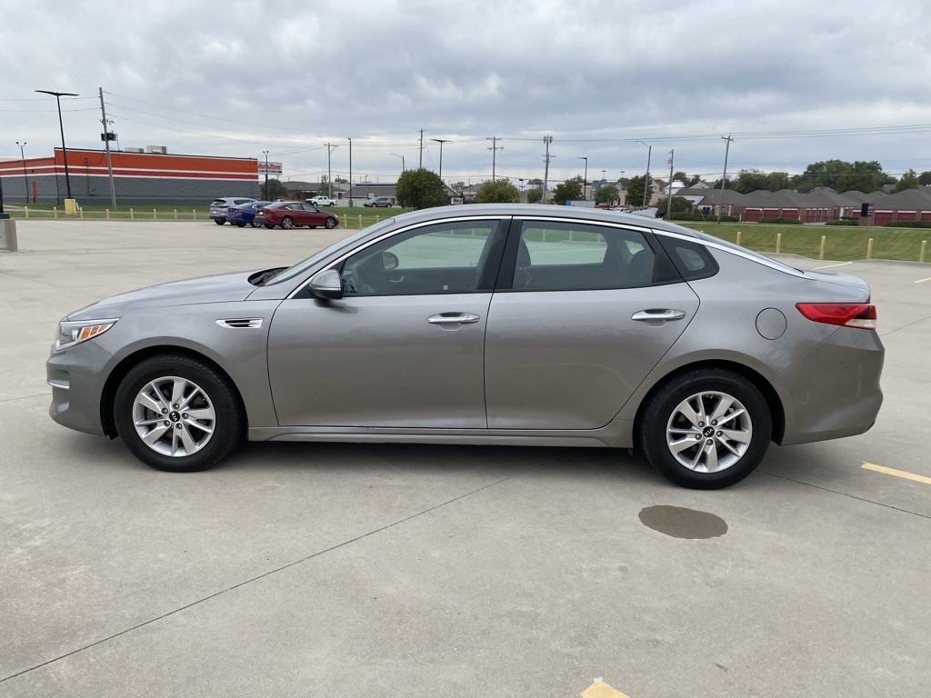 Kia Optima LX 2017