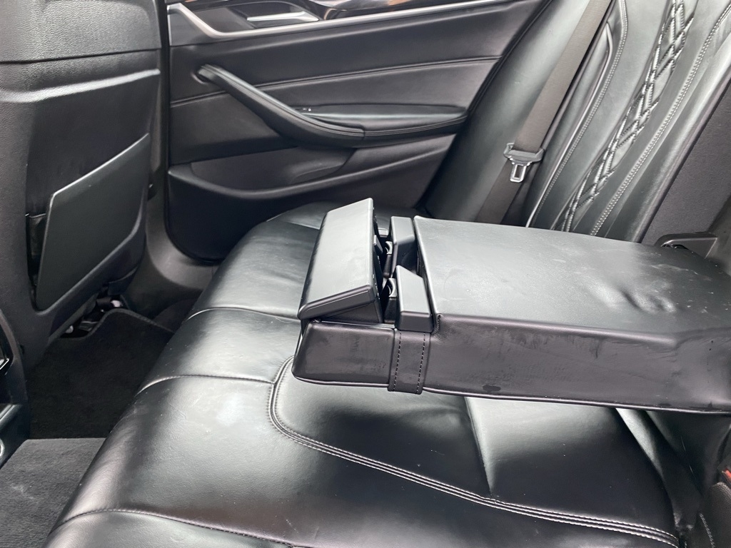 BMW 5-Series 530i xDrive 2018