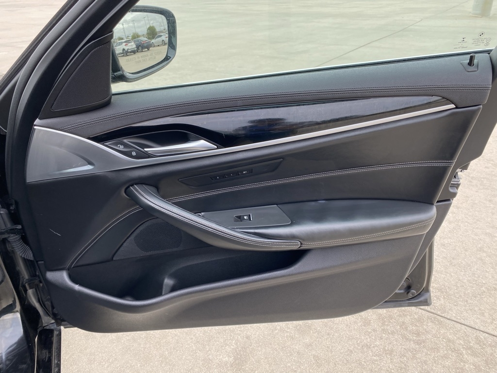 BMW 5-Series 530i xDrive 2018