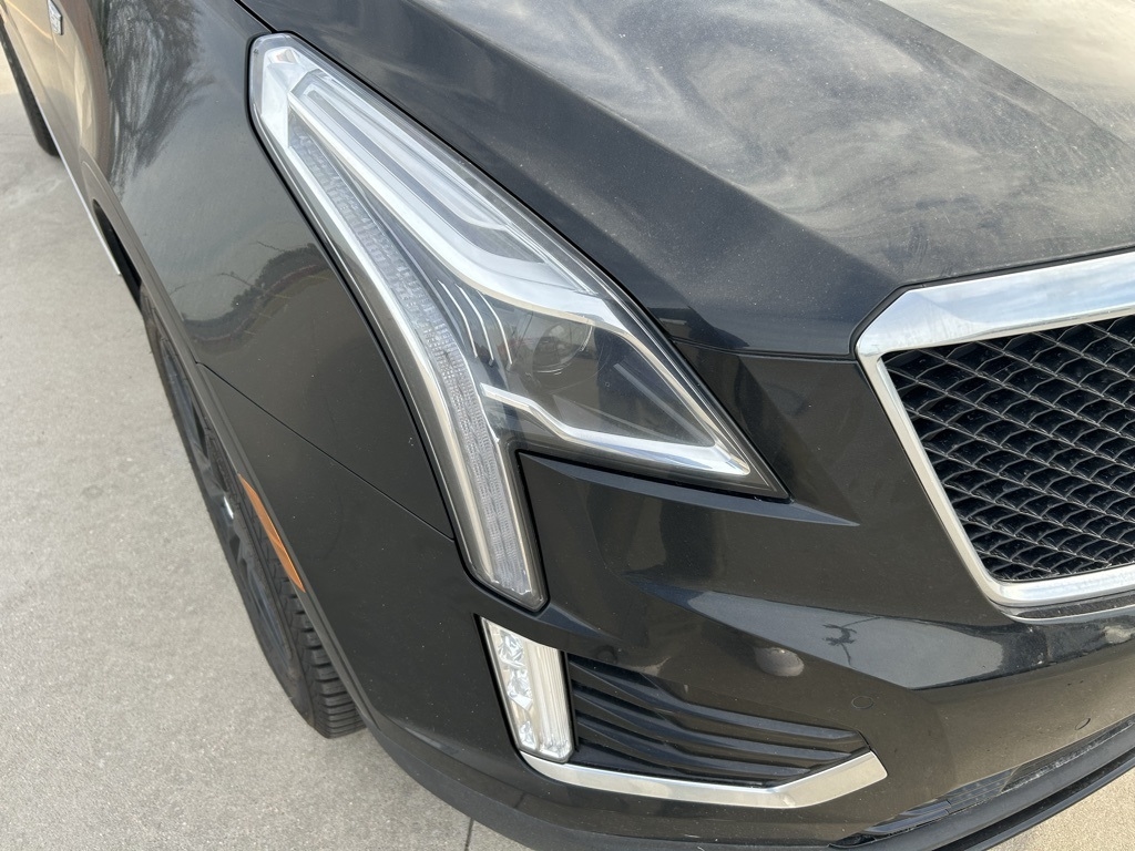 2023 Cadillac XT5 Sport photo 4