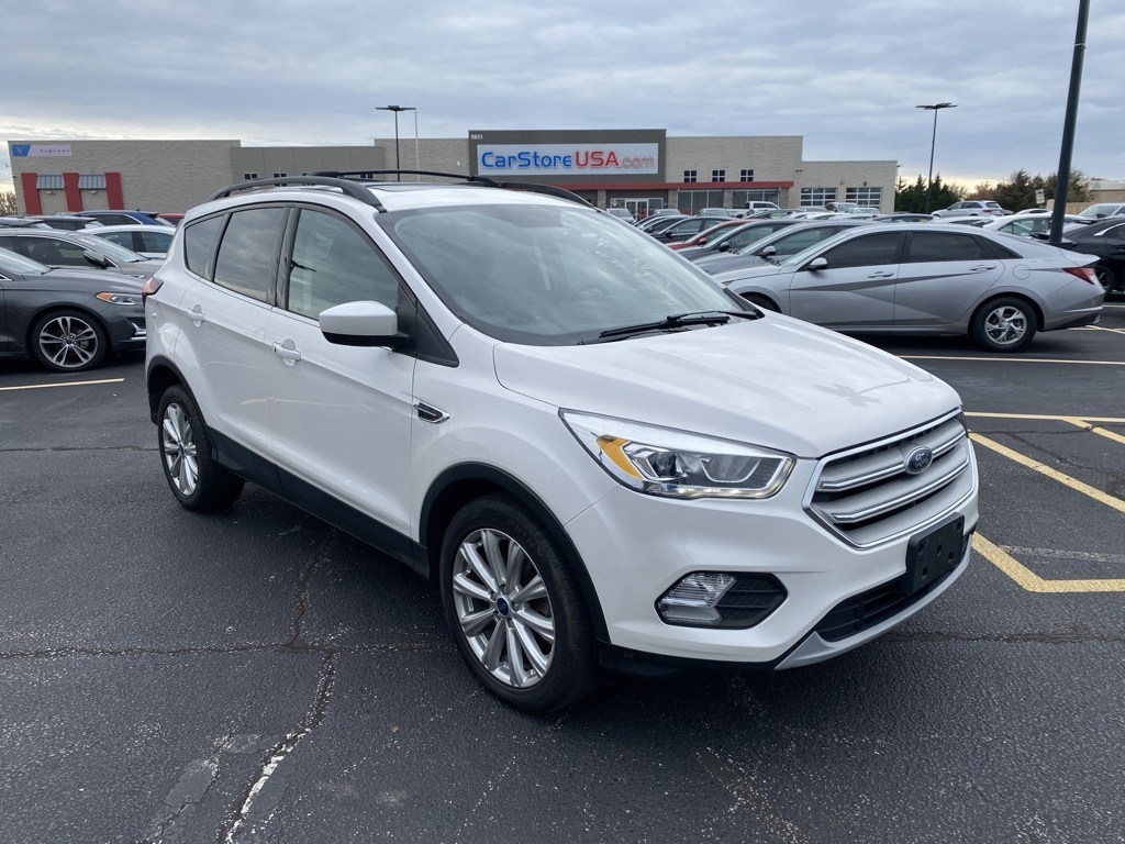 2019 Ford Escape SEL's photo