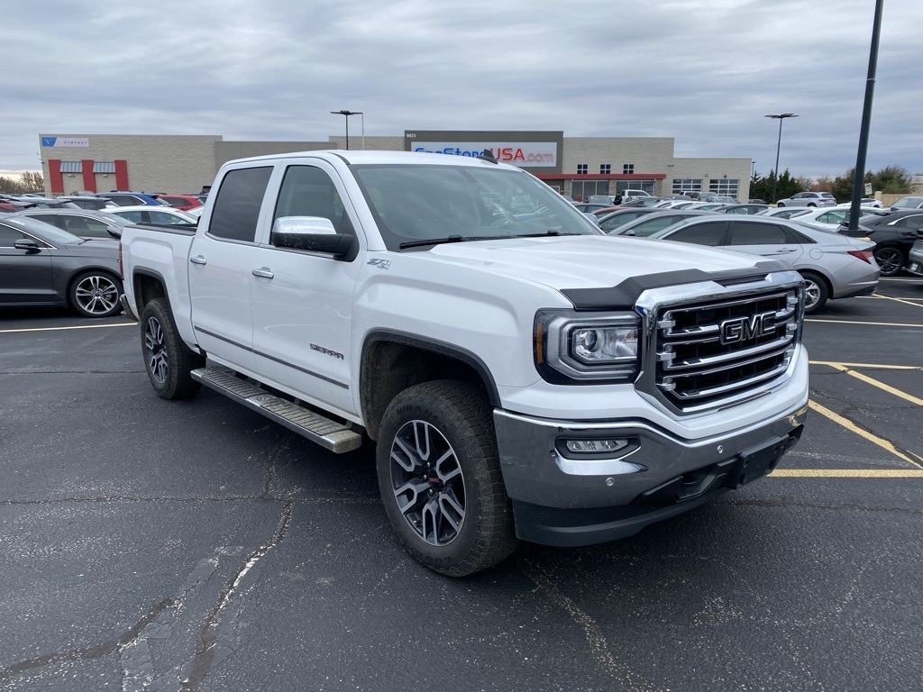 2017 GMC Sierra 1500 SLT's photo