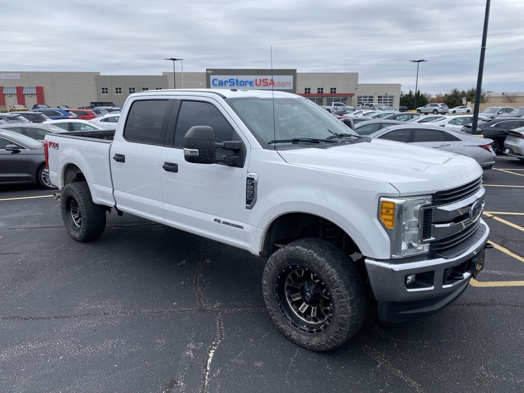 2018 Ford F-250 Super Duty XLT's photo