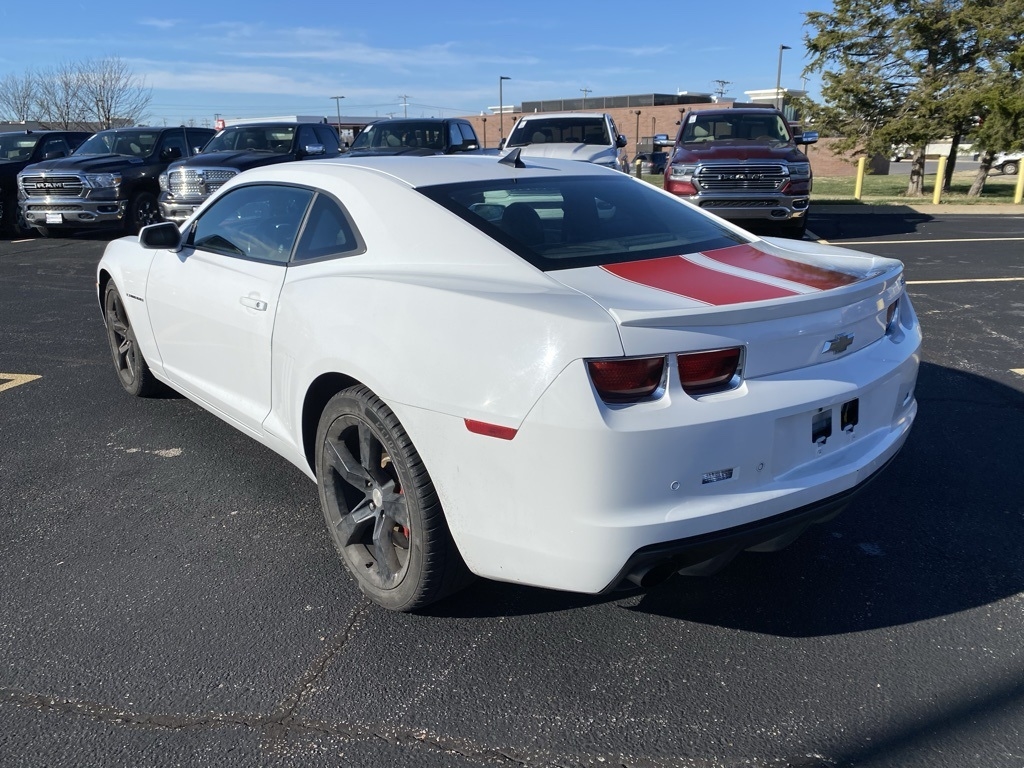 2010 Chevrolet Camaro 2SS photo 3