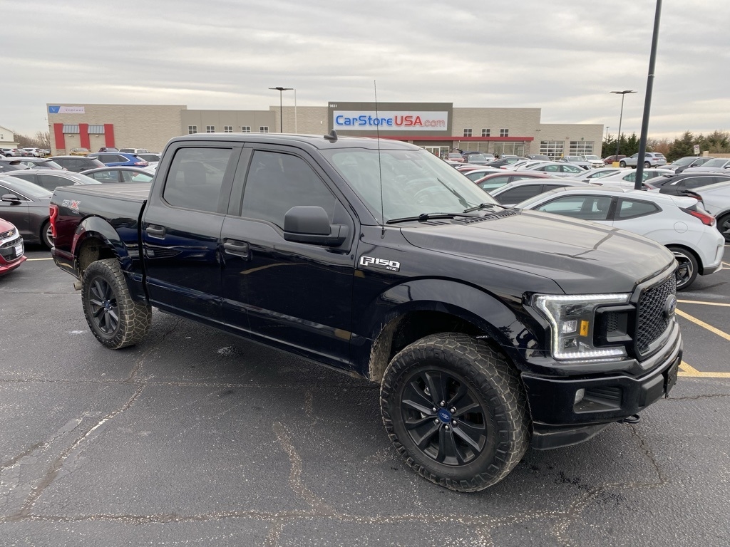 2020 Ford F-150 XL's photo