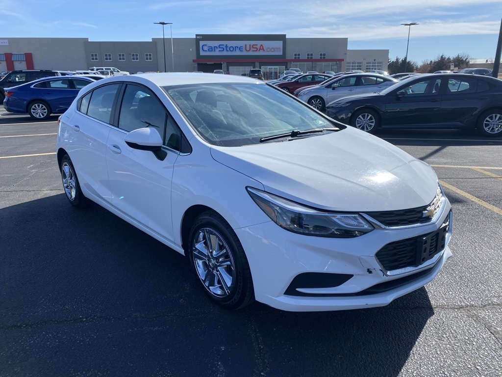 2017 Chevrolet Cruze LT Auto Hatchback