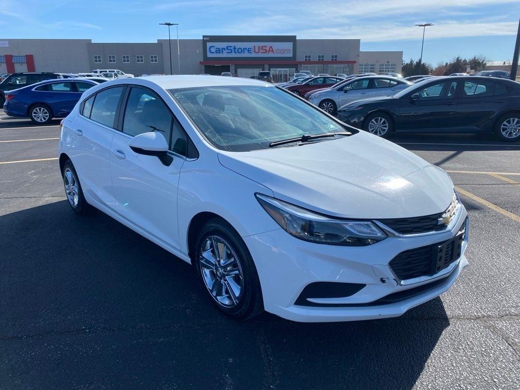2017 Chevrolet Cruze LT Auto Hatchback