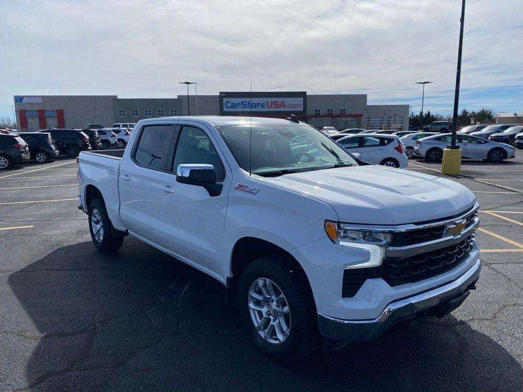 2023 Chevrolet Silverado 1500 LT Crew Cab 4WD