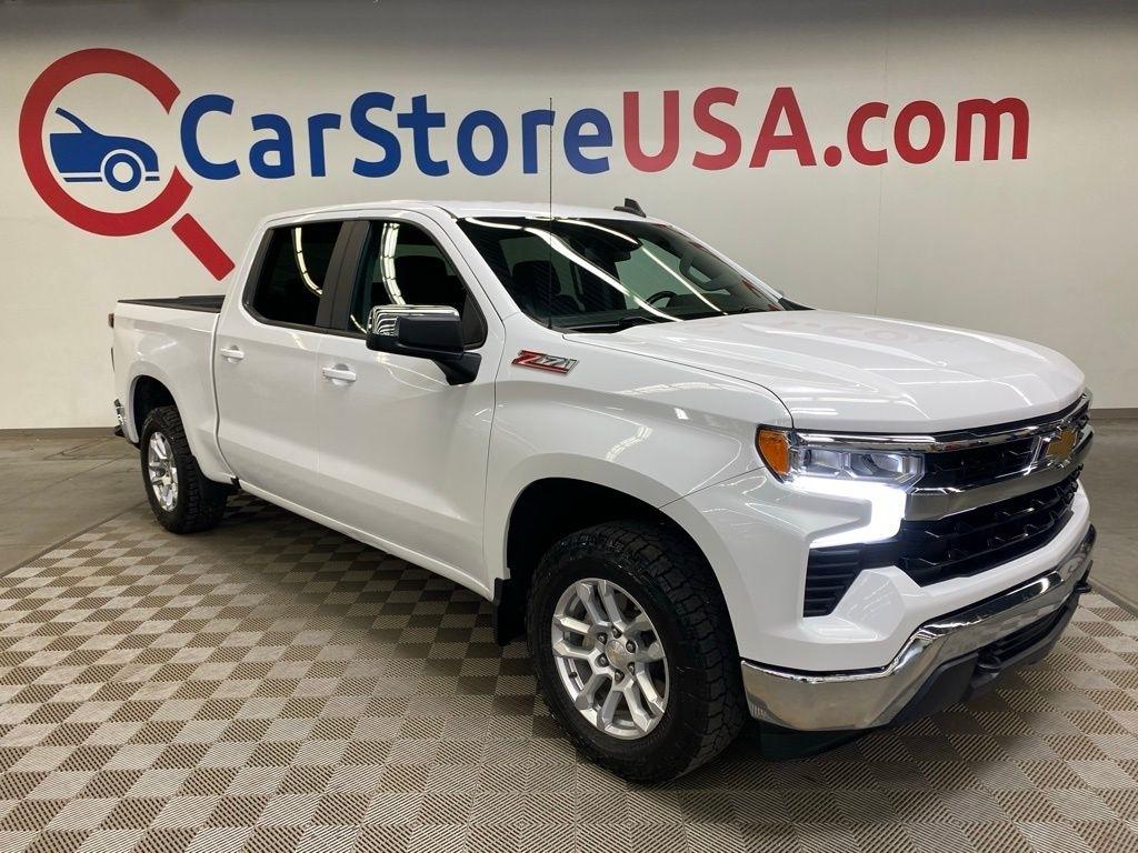 2023 Chevrolet Silverado 1500 LT Crew Cab 4WD