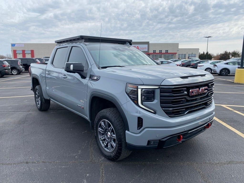 2024 GMC Sierra 1500 AT4 Crew Cab 4WD