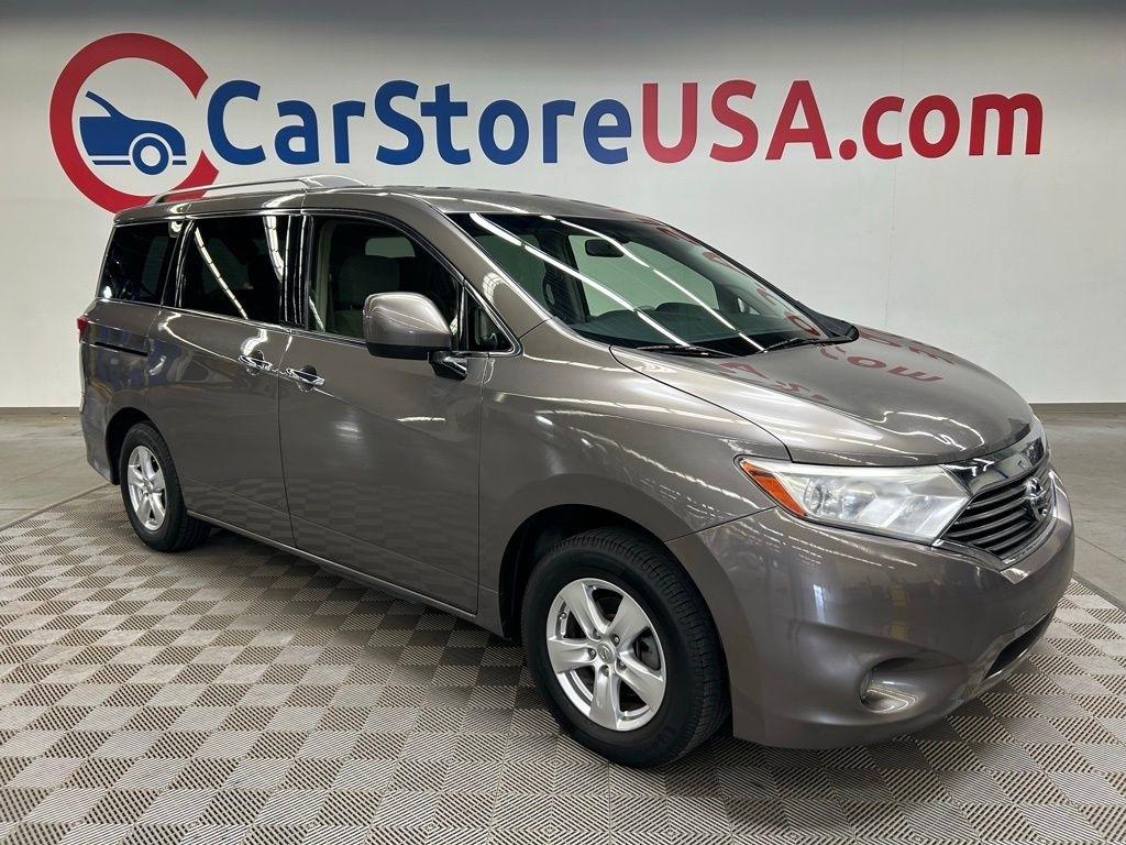 2016 Nissan Quest SV