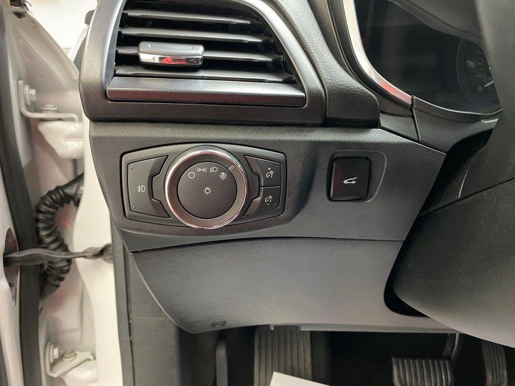 2020 Ford Fusion Titanium - Photo 20