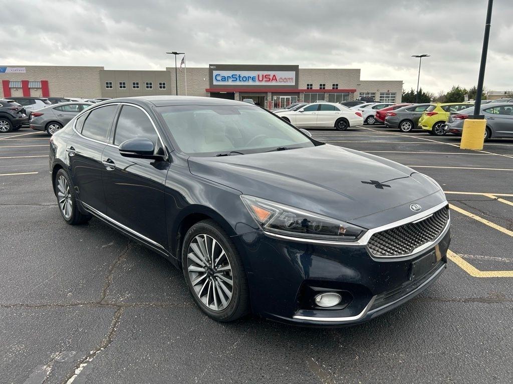 2018 Kia Cadenza Premium