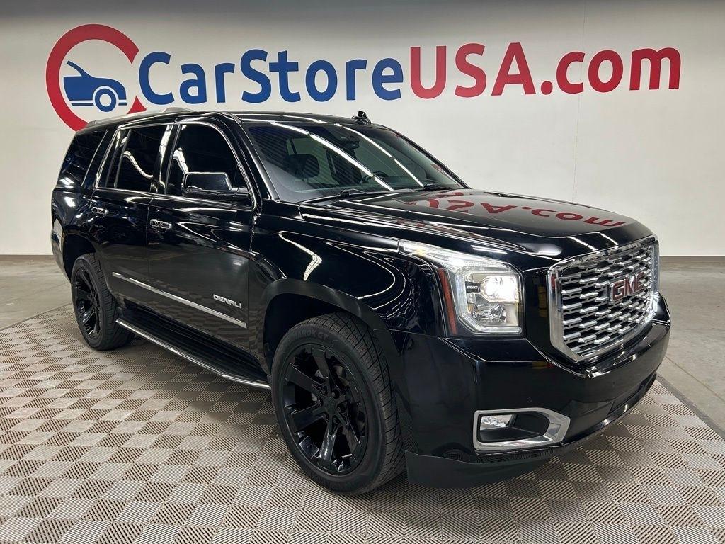 2018 GMC Yukon 4WD Denali's photo