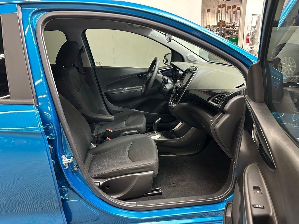 2019 Chevrolet Spark 1LT - Photo 12