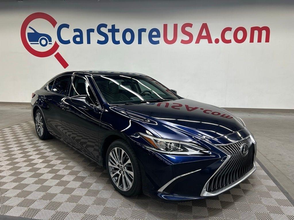 2019 Lexus ES 350 350's photo