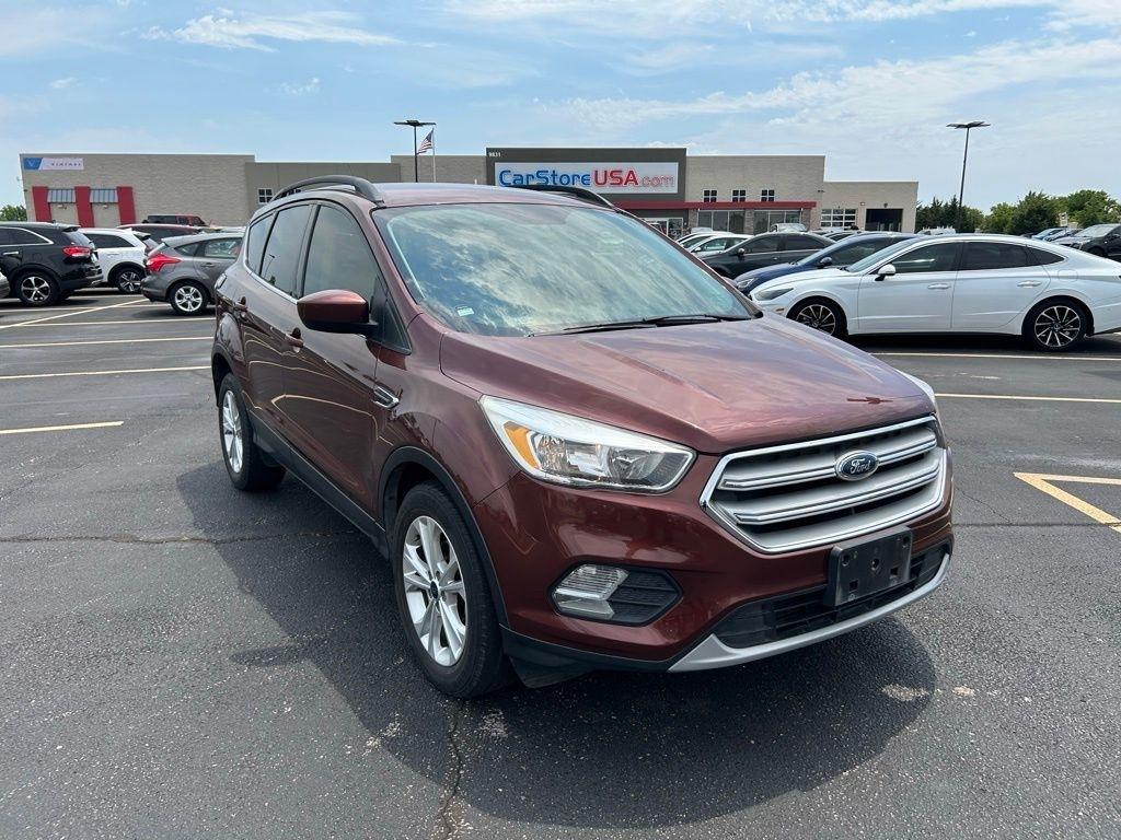 2018 Ford Escape SE's photo