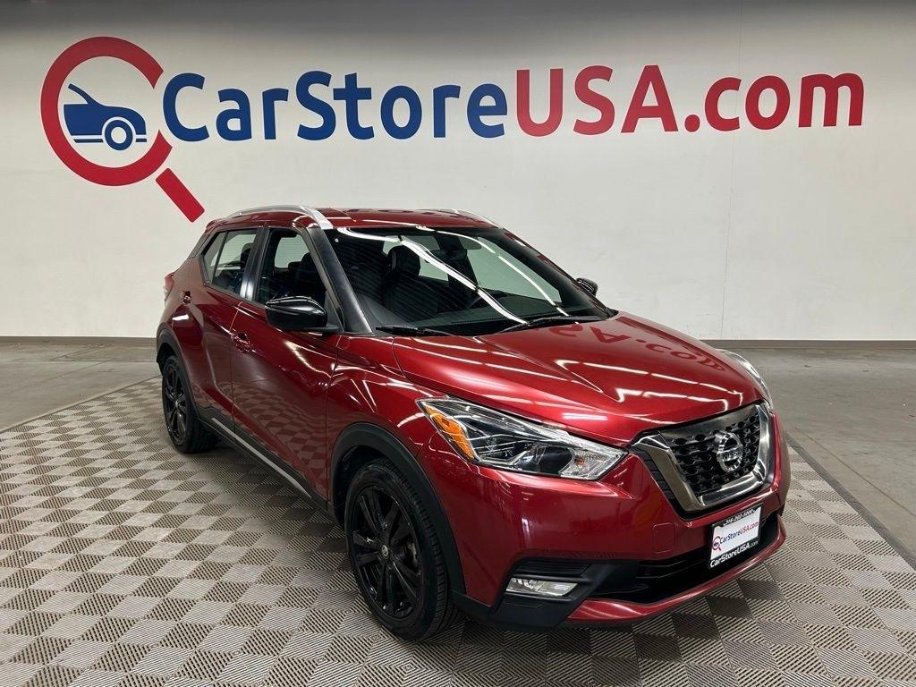 2019 Nissan Kicks SR
