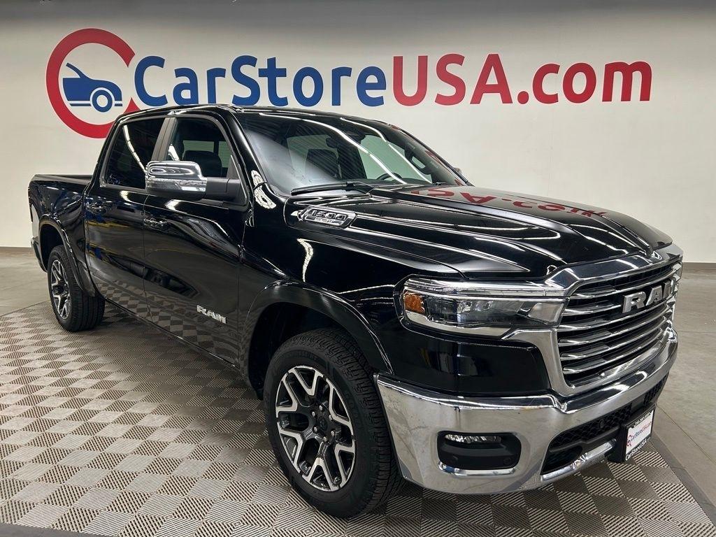 2025 RAM 1500 Laramie 4x4 Crew Cab 5'7's photo