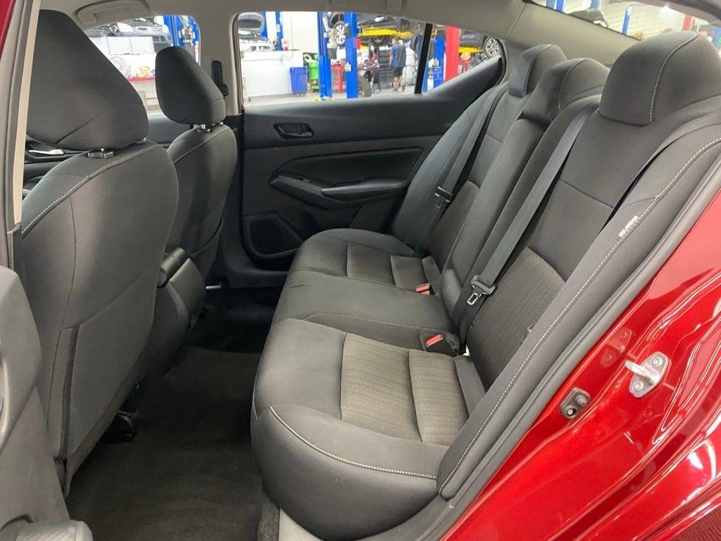 2025 Nissan Altima SV - Photo 13