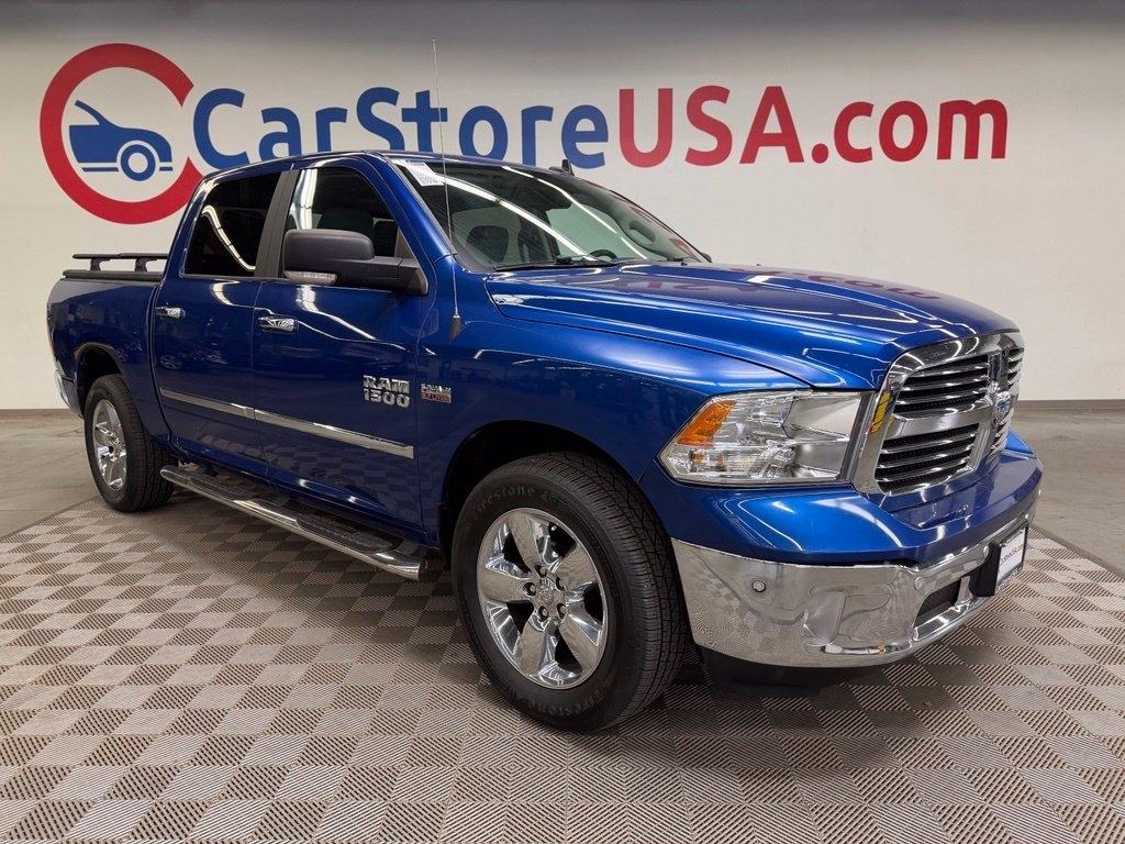 2017 RAM 1500 SLT Crew Cab SWB 4WD