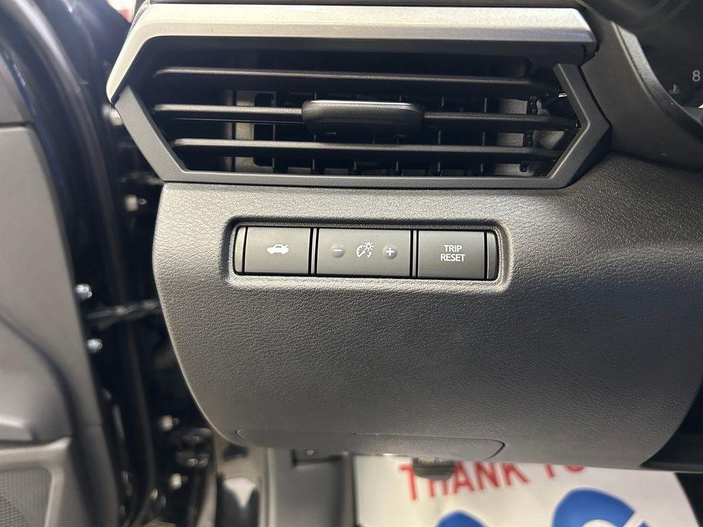 2025 Nissan Altima SV - Photo 20