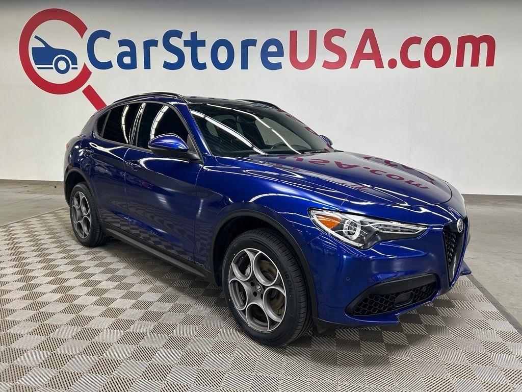 2022 Alfa Romeo Stelvio Sprint