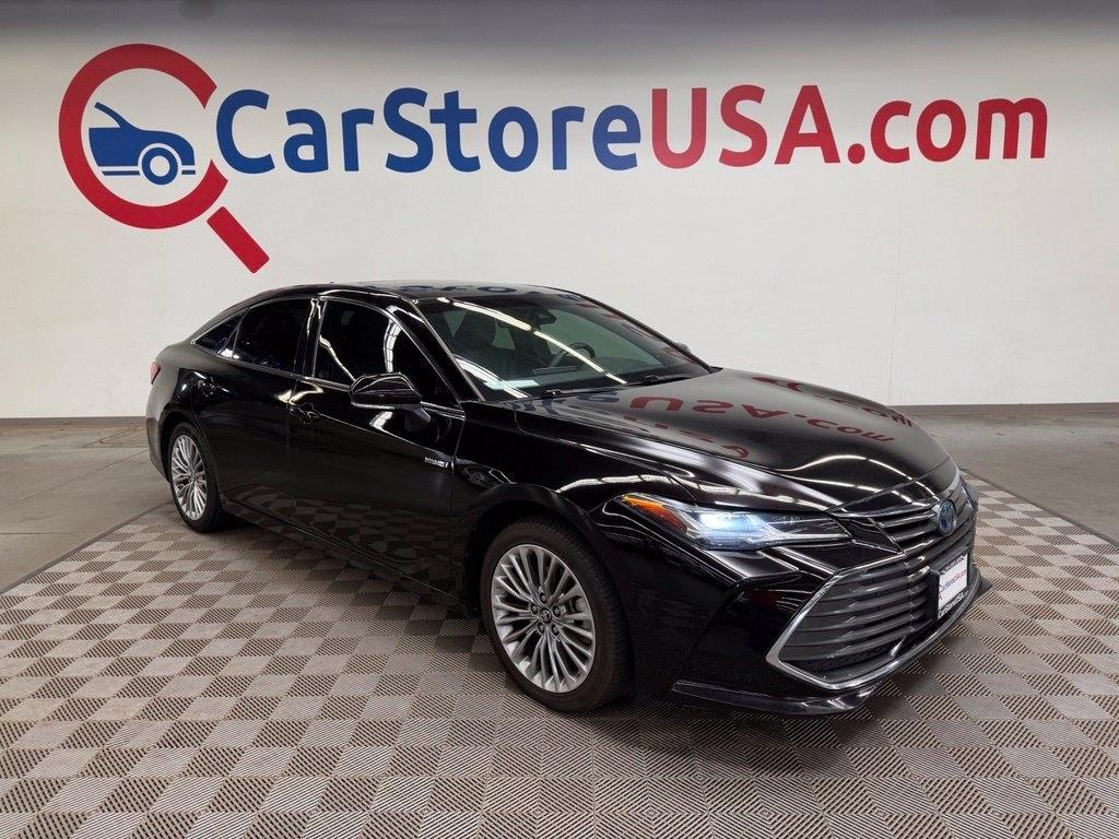 2019 Toyota Avalon Hybrid Limited