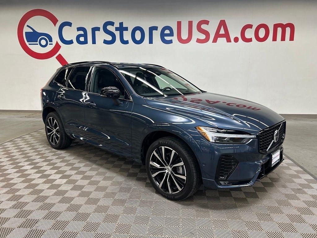 2024 Volvo XC60 B5 Ultimate Dark AWD
