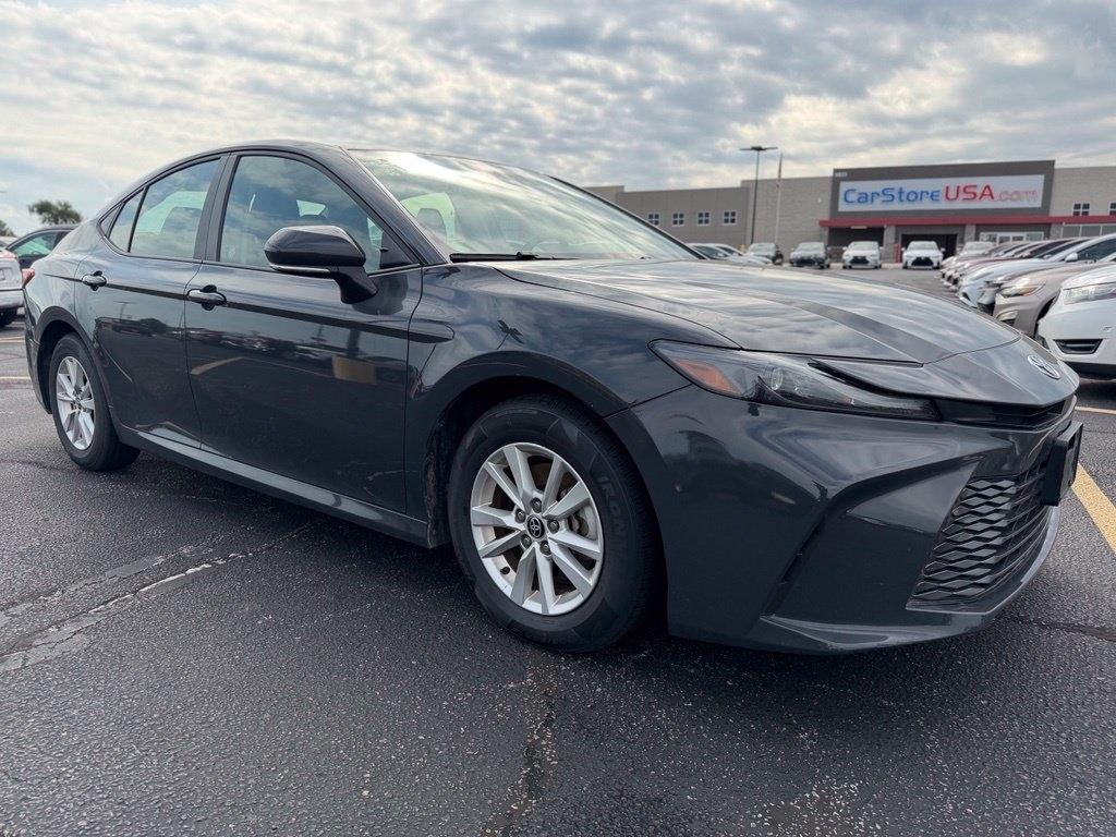 2025 Toyota Camry Hybrid XLE