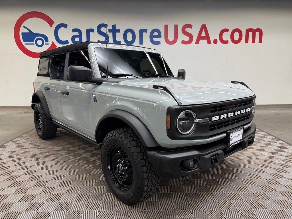 2023 Ford Bronco Black Diamond 4-Door