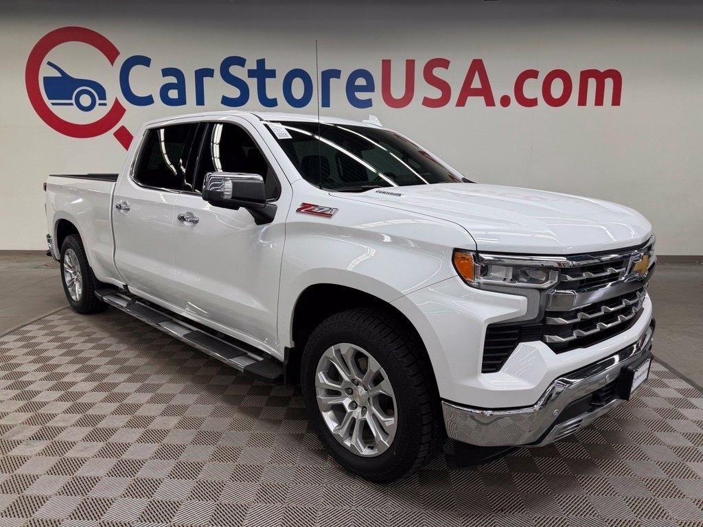 2024 Chevrolet Silverado 1500 LTZ Crew Cab 4WD