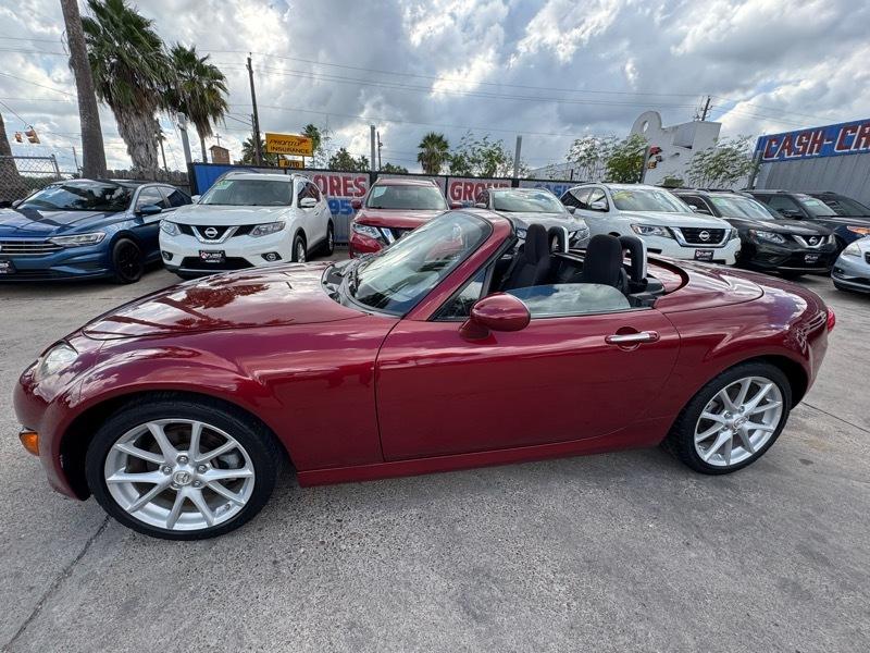 Mazda MX-5 Miata Grand Touring PRHT 2010